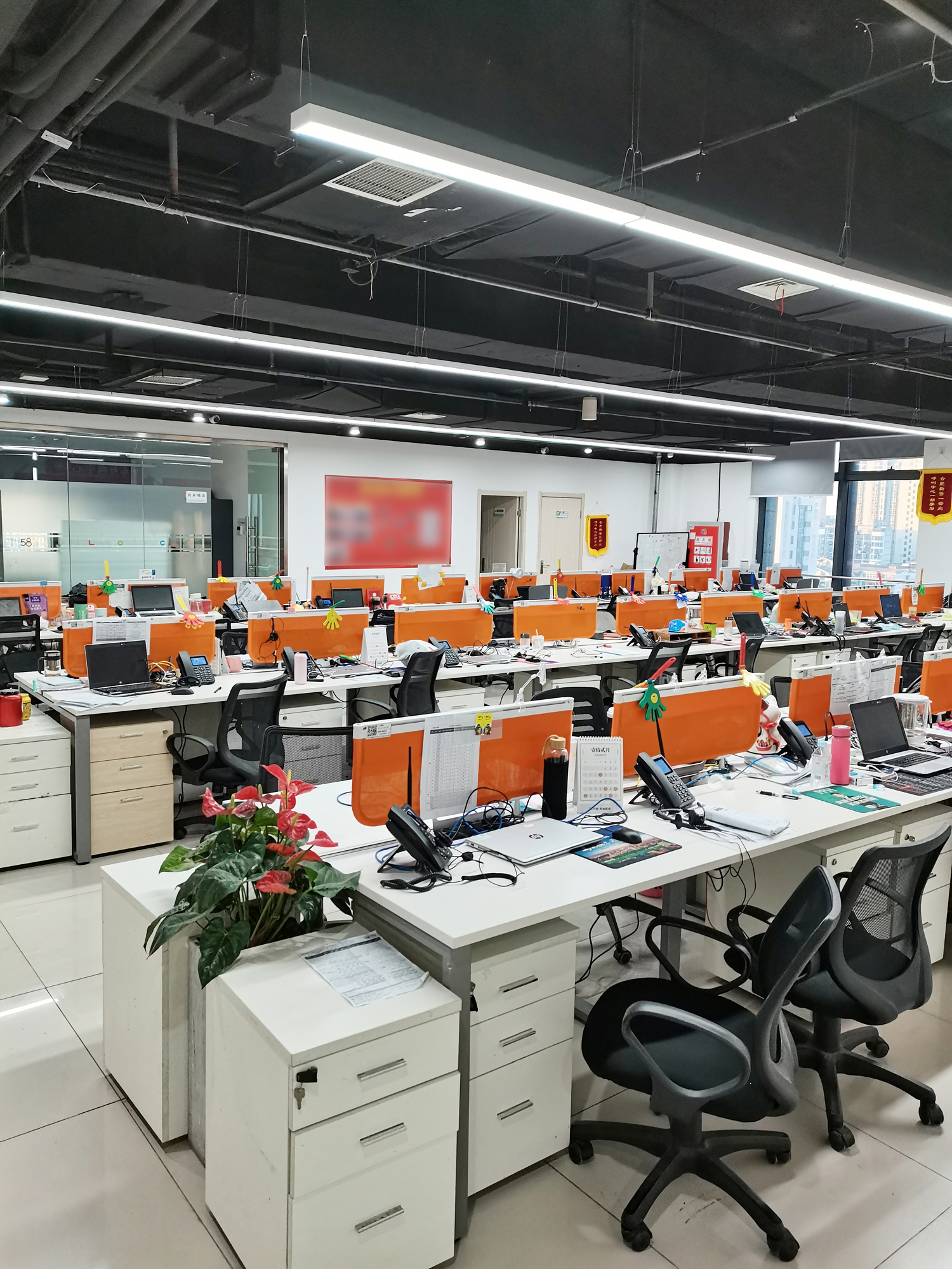 合肥五八信息技術(shù)分公司1980平方辦公室翻新改造工程(圖3) 燈具1.jpg