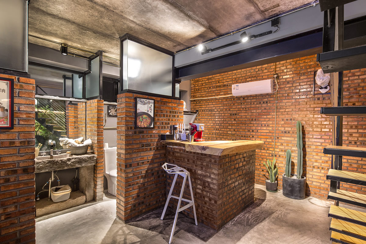 Loft工業(yè)風聯(lián)排獨棟民宿裝修設計(圖1)