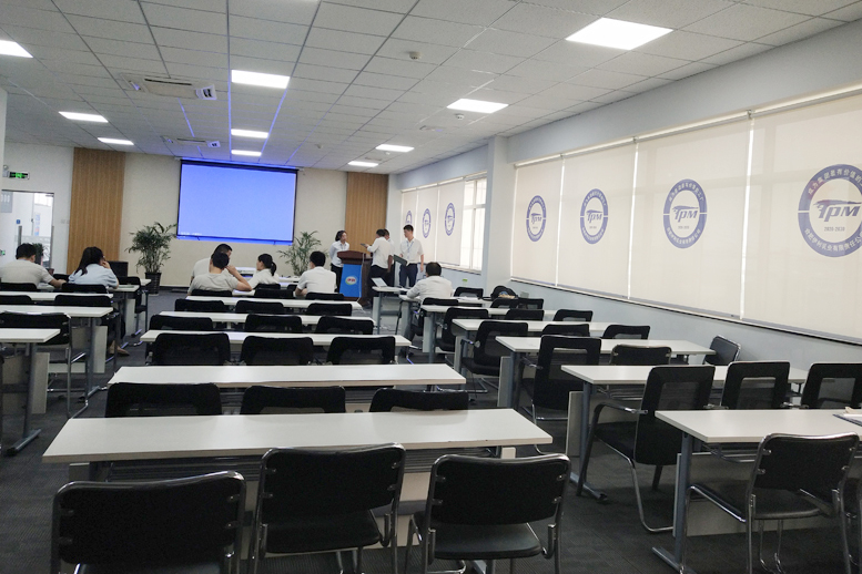 伊利廠(chǎng)房辦公室會(huì)議室車(chē)間翻新改造工程(圖5) IMG_20190717_170900 副本.jpg